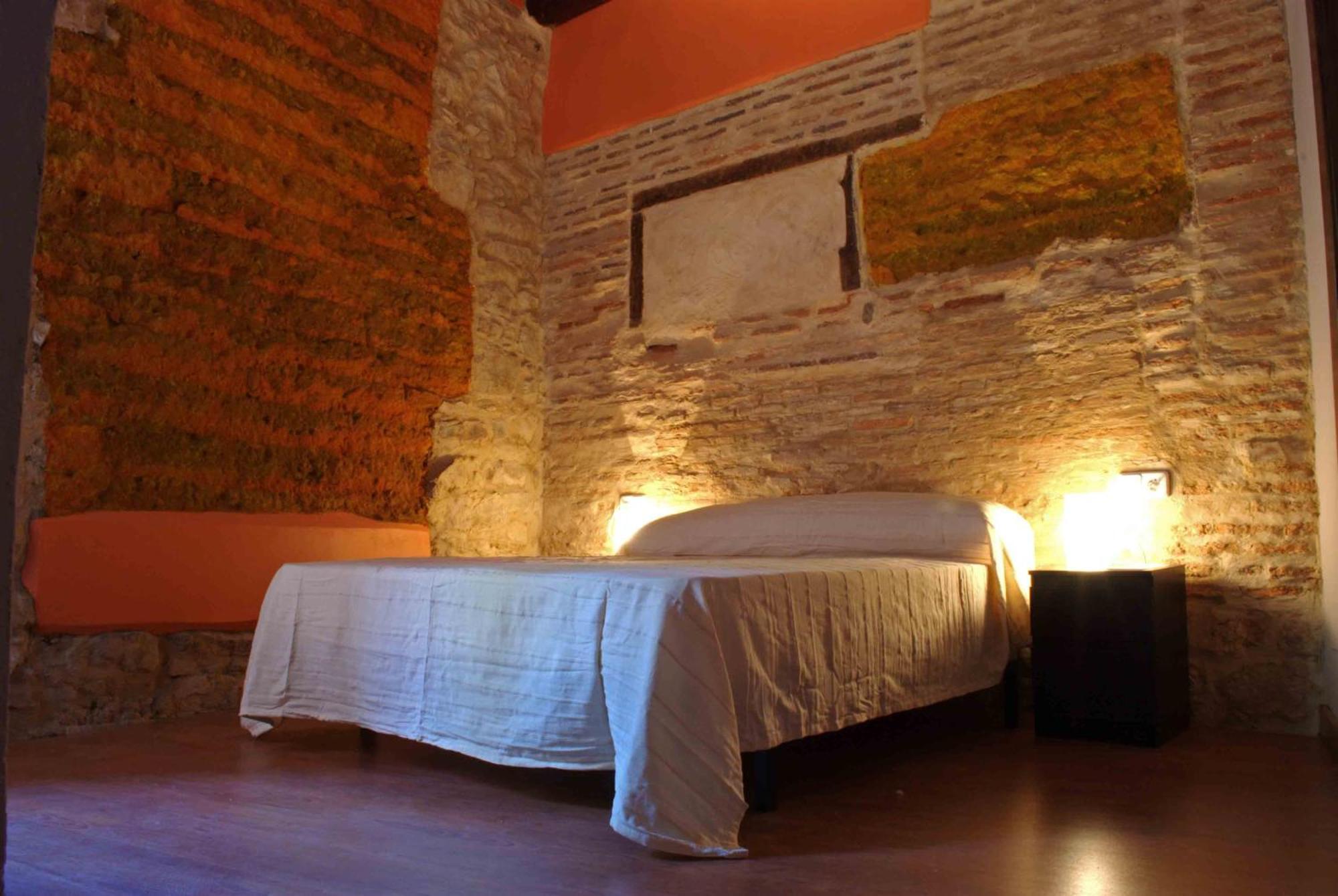 Guest house Natura Plaza Segovia